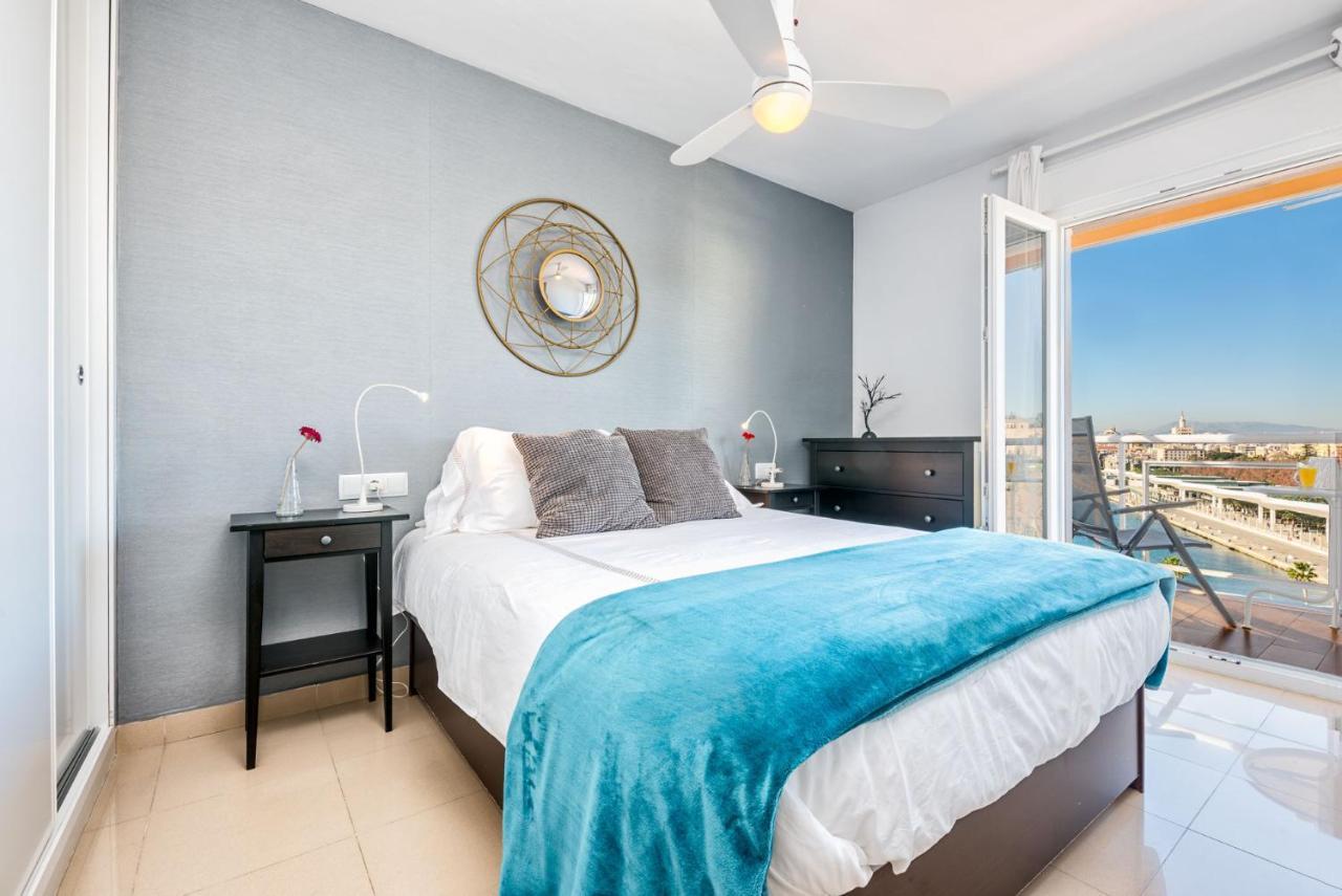 Susana Beach Apartment In Malaga By Solaga Holiday Homes מראה חיצוני תמונה